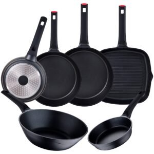 Juego de 4 sartenes + Wok + Sarten asador San Ignacio.