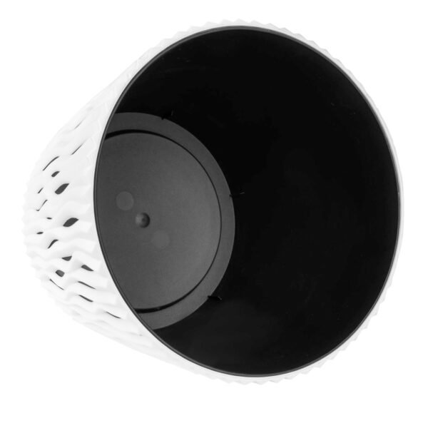 Maceta redonda de plastico Sandy Round en color blanco 22,5 (largo) x 22,5 (ancho) x 19,2 (alto) cm - Imagen 4