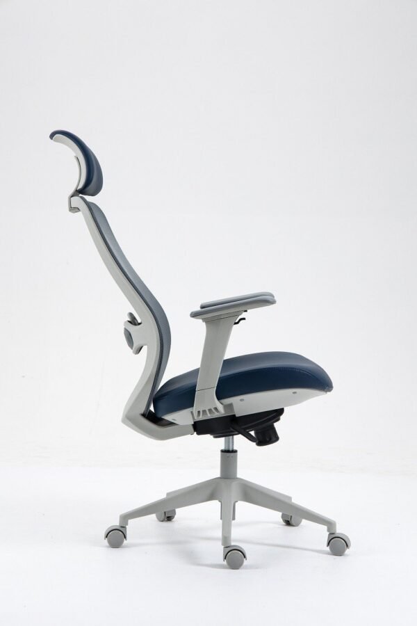 Sillón de oficina ARANJUEZ, alto, gris, ergonómico, multifunción, malla y asiento azul - Imagen 6